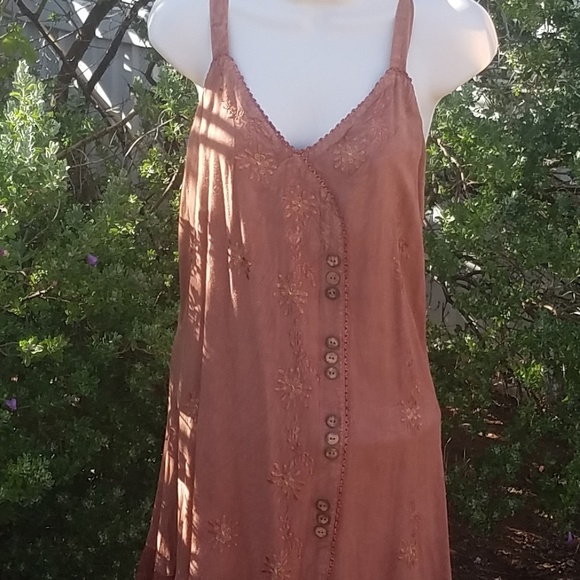 raya sun Dresses & Skirts - Raya Sun-spaghetti strap dress, right at knee